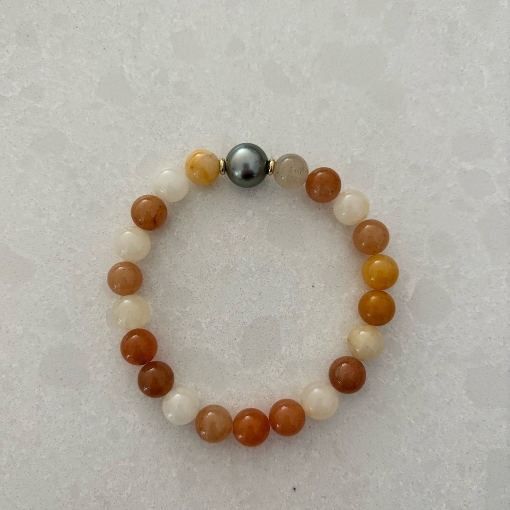 NWOT Miliani Cultured Pearl and Beaded Bracelet.